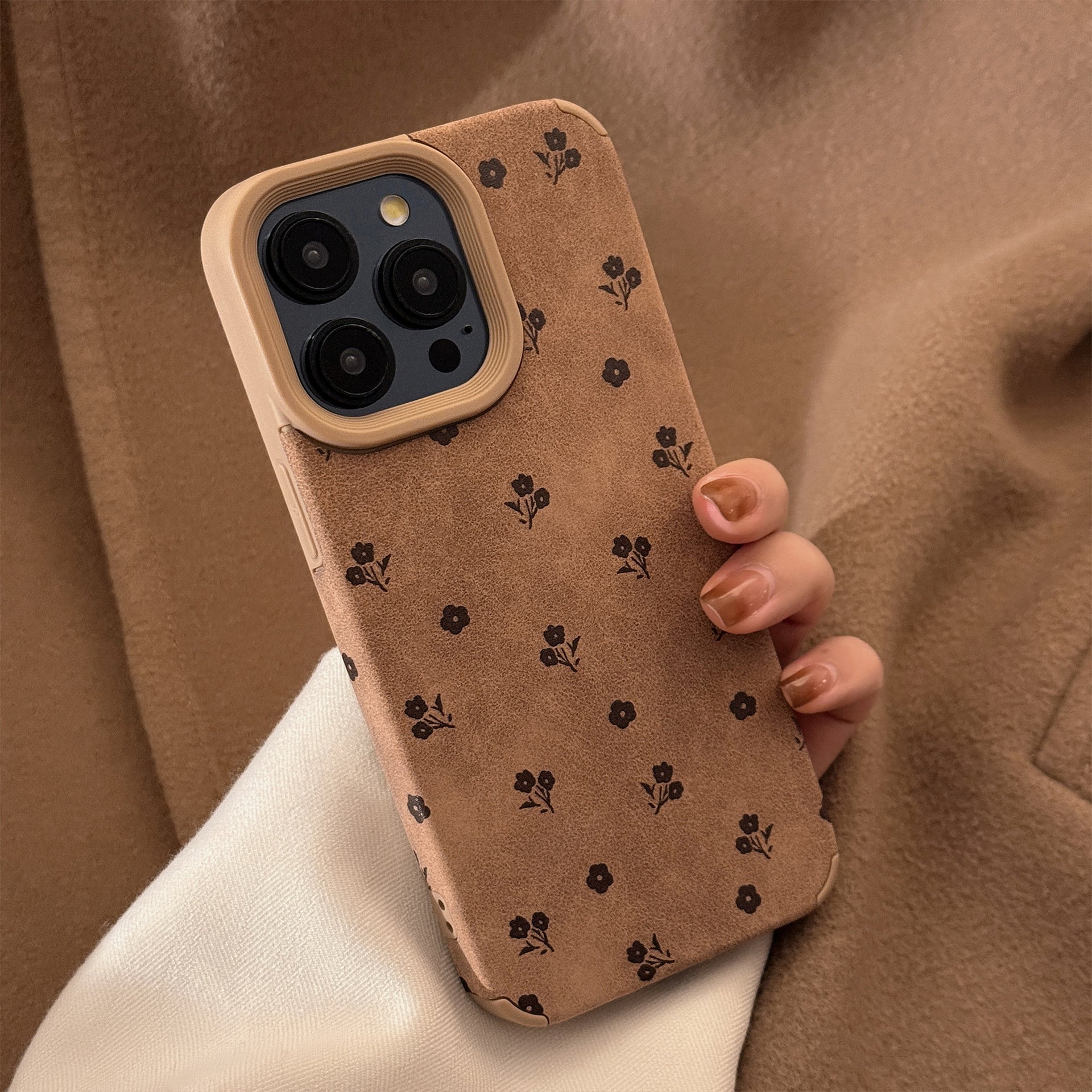 ins suede French small floral application iphone16 iPhone case 17pro max simple 14 retro 13